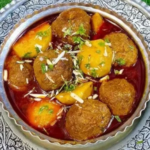 Lahori Aloo Chicken Kofta (Meatballs) Curry