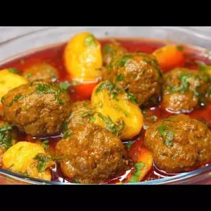 Lahori Aloo Lamb Kofta (Meatballs) Curry