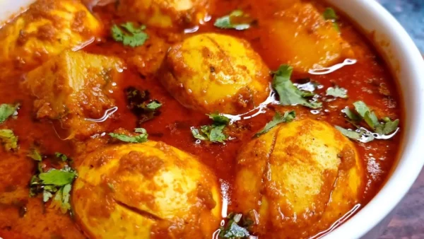 Lahori Aloo Anda Curry