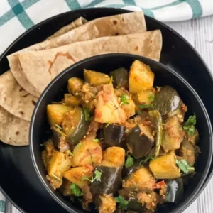 Lahori Aloo Baingan