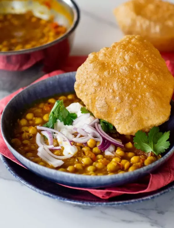 Lahori Puri Chana (Meal 2)