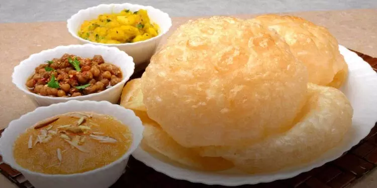 Lahori Halwa Puri (Meal 1)