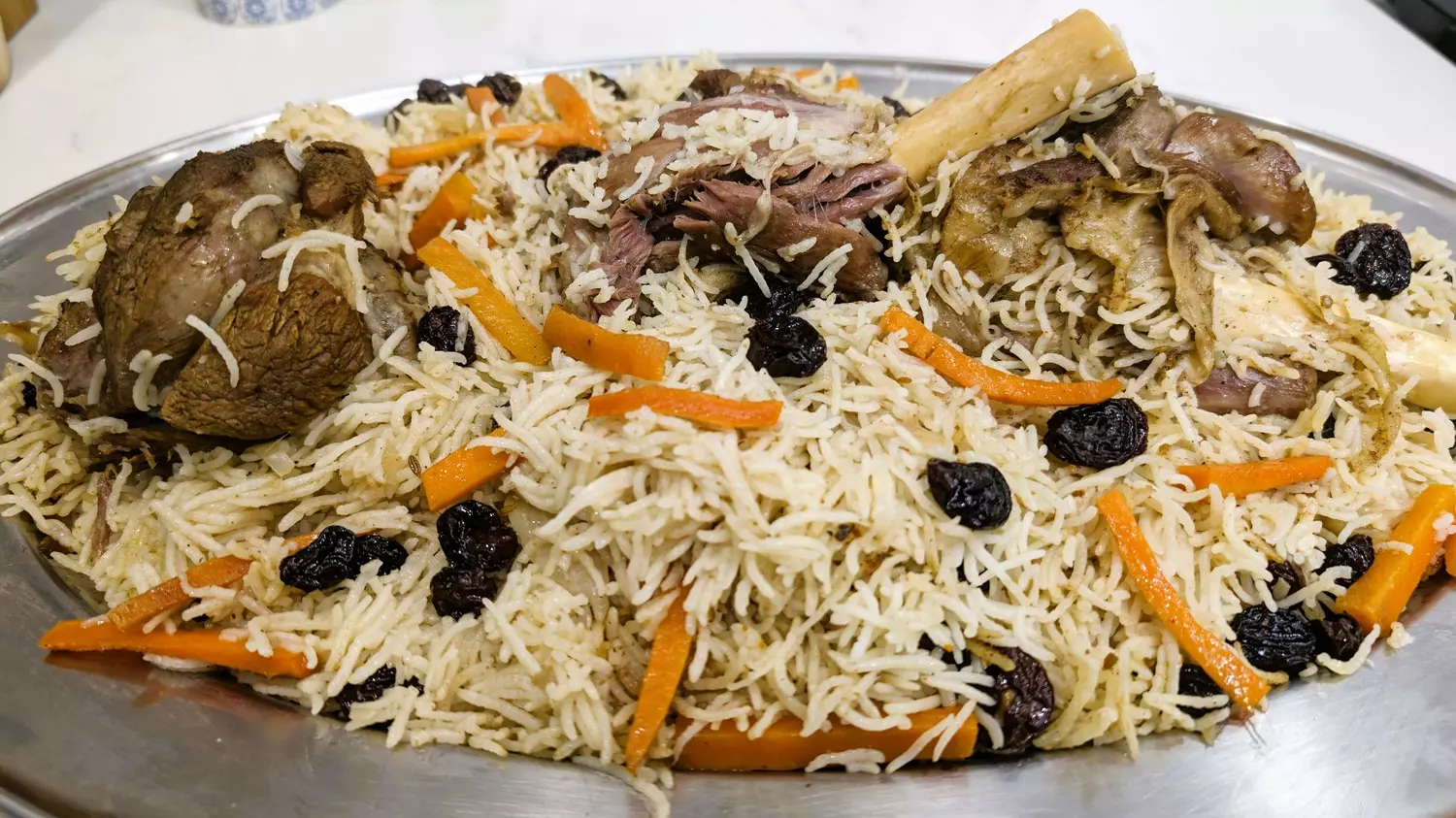 Lahori Special Boneless Beef Kabuli Pulao Extra Large