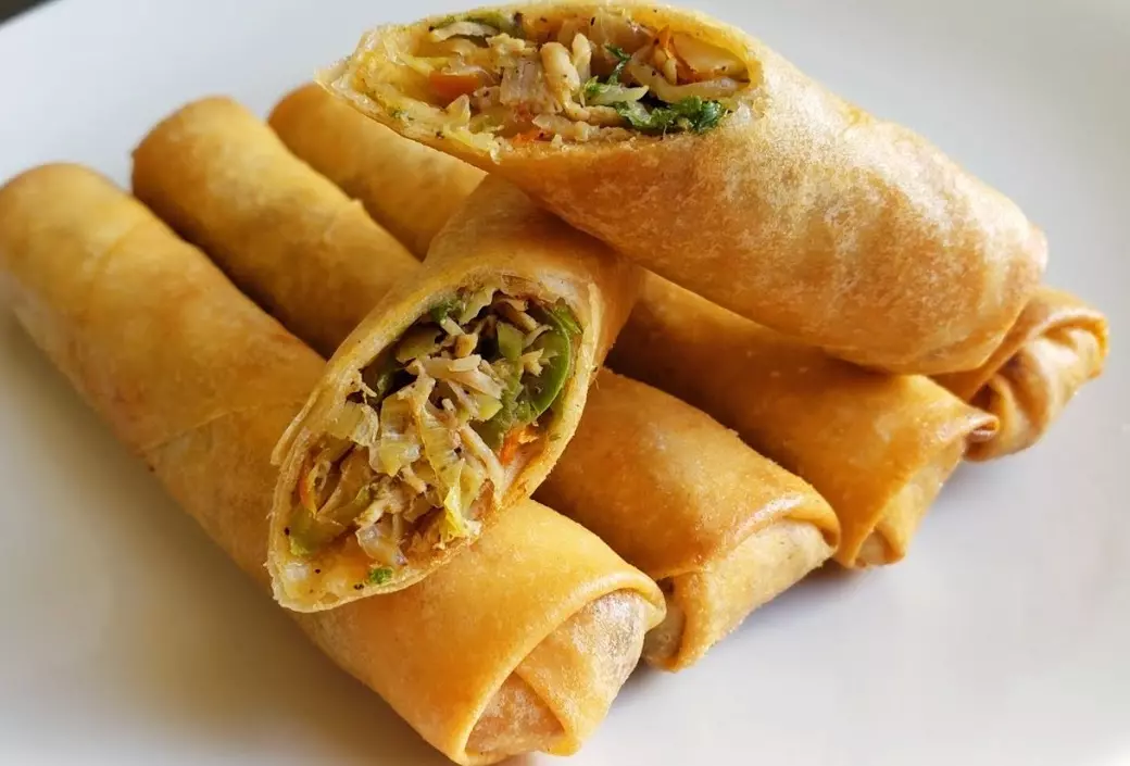 Lahori Chicken Spring Roll (4pcs)